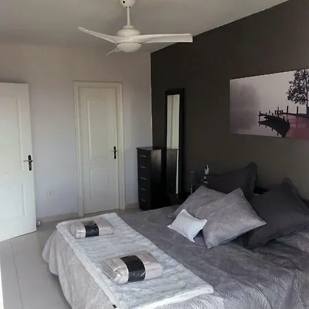 Casa Vista Y Jardin En Costa Adeje 度假居 阿德耶